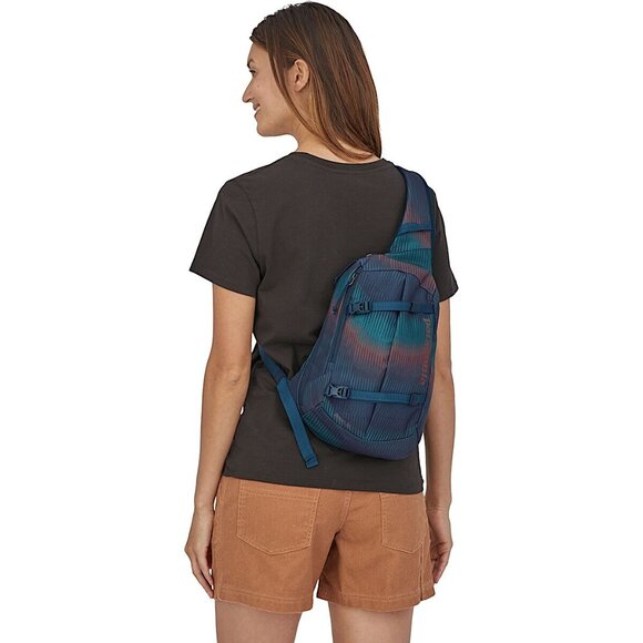 Patagonia Atom 8L Sling Bag - Picture 3 of 16